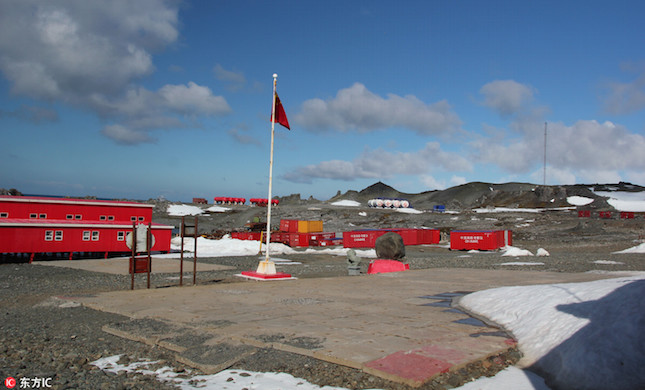 pau807073_15.jpg