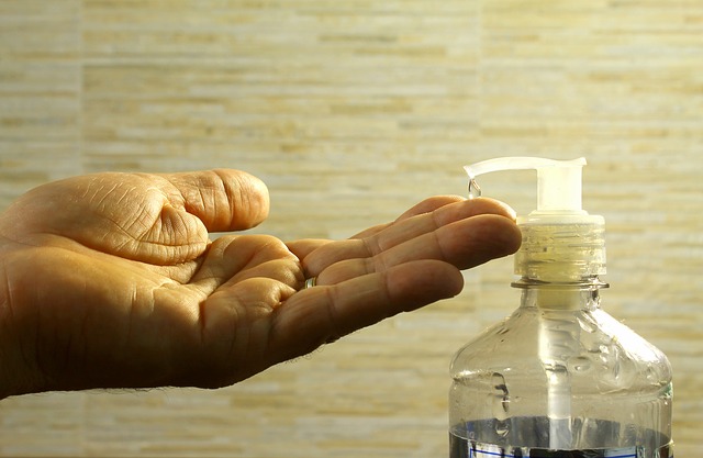 alcohol-gel-818254_640.jpg