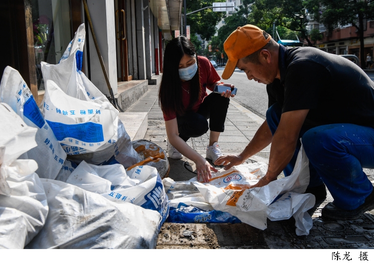 2908086_w750.jpg 2908086_w750.jpg