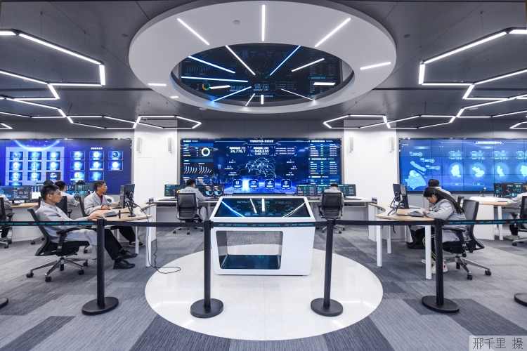 big (1).jpg big (1).jpg