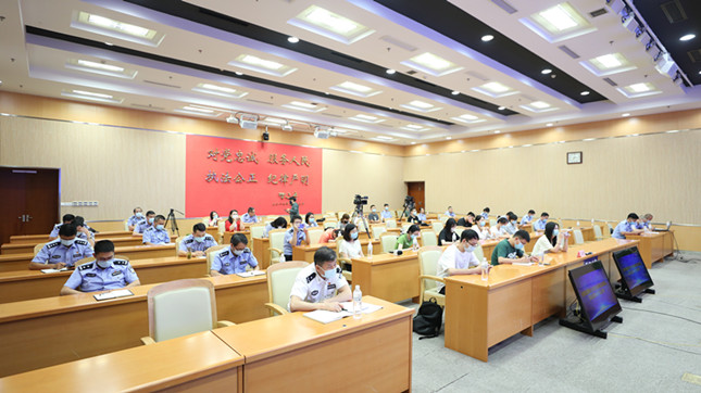 内 5445f86837debf_副本.jpg