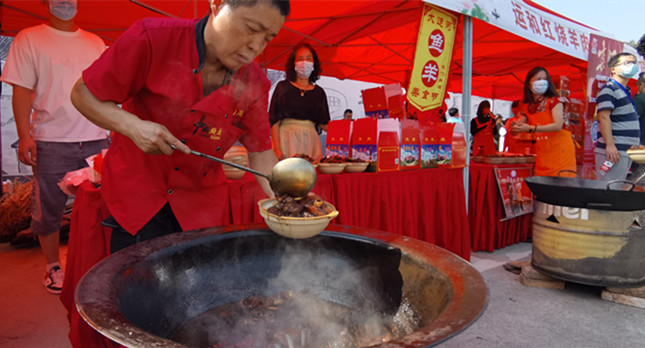 内 615d4d96460d3023af_副本.jpg