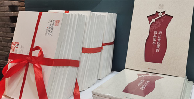 内 a6e829807c_副本.jpg 内 a6e829807c_副本.jpg