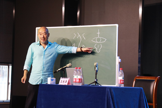 内72652460_副本.jpg