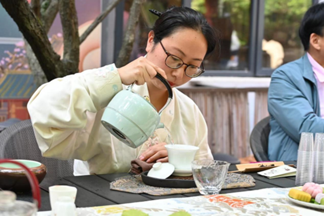 内 806919fa8eefc8_副本.png